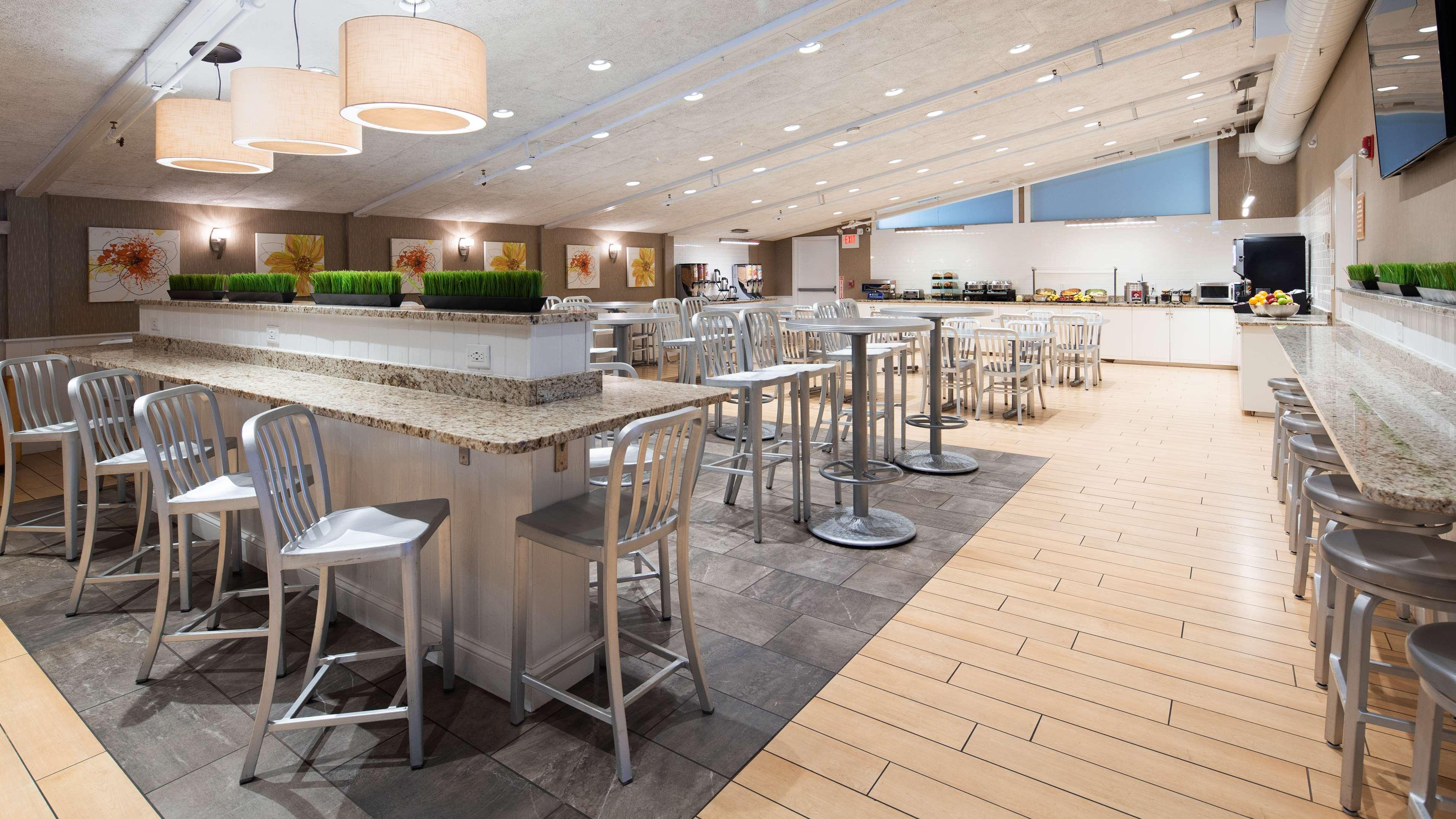 Best Western Plus Waltham Boston Bagian luar foto