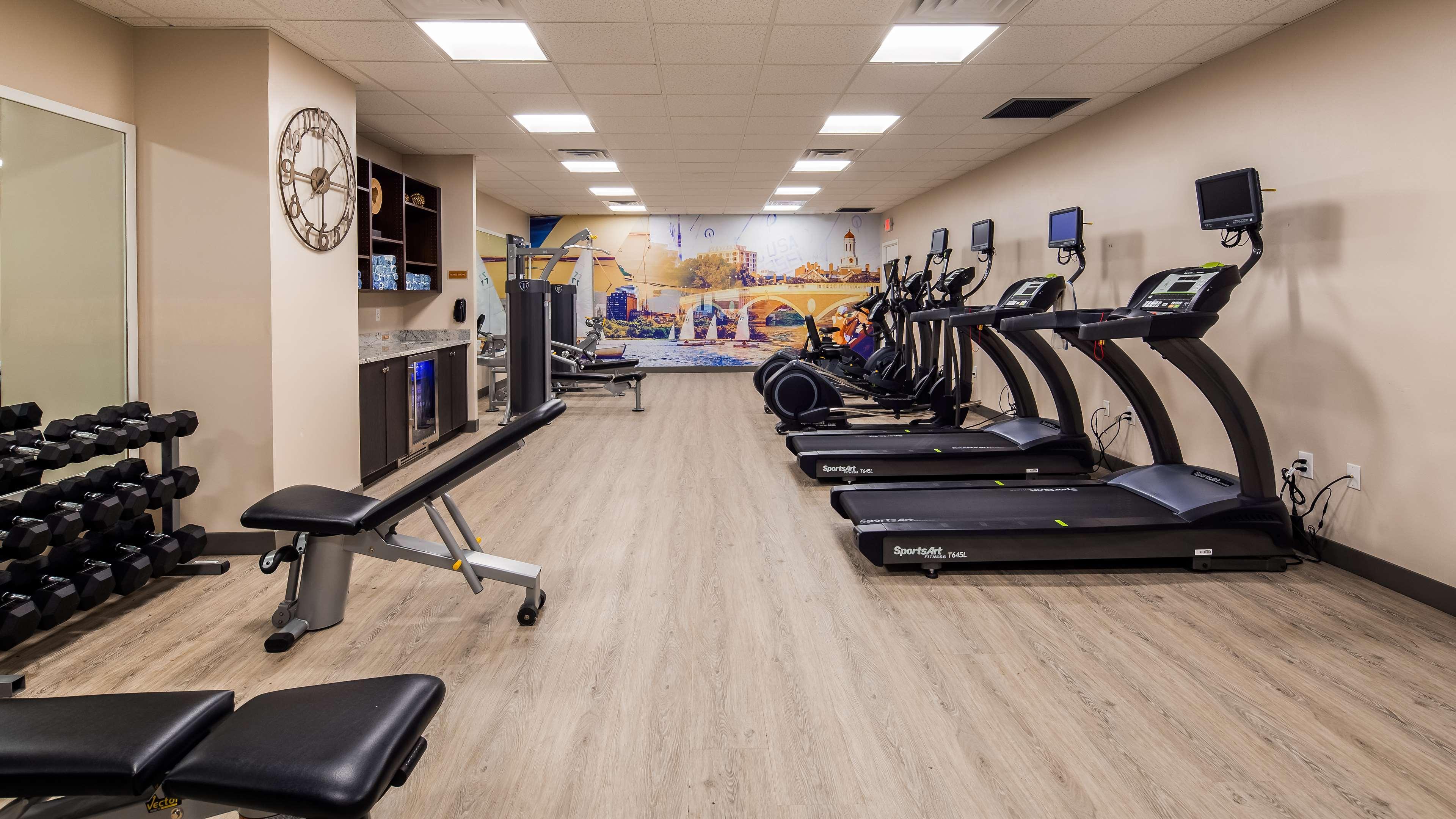 Best Western Plus Waltham Boston Bagian luar foto