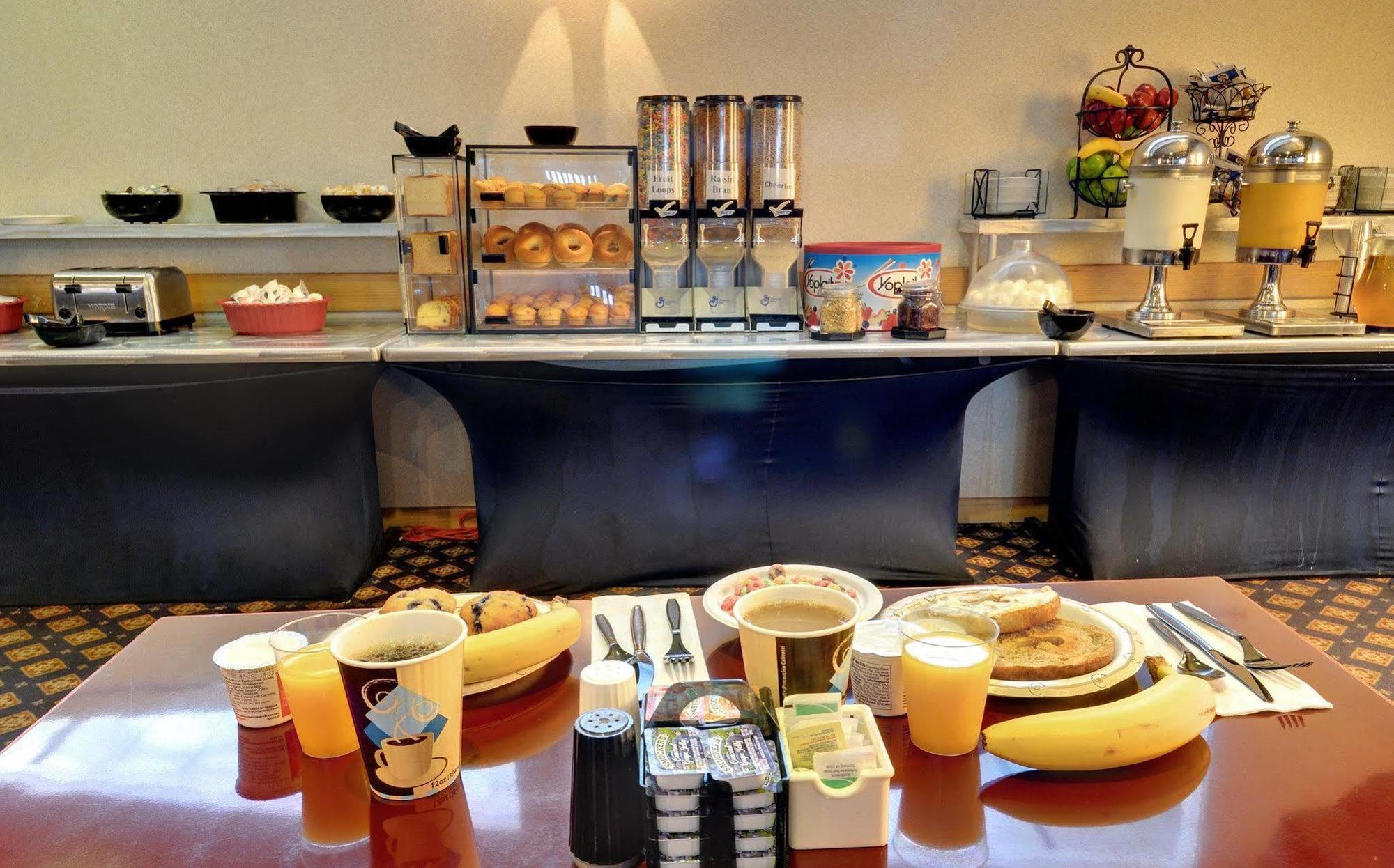 Best Western Plus Waltham Boston Bagian luar foto