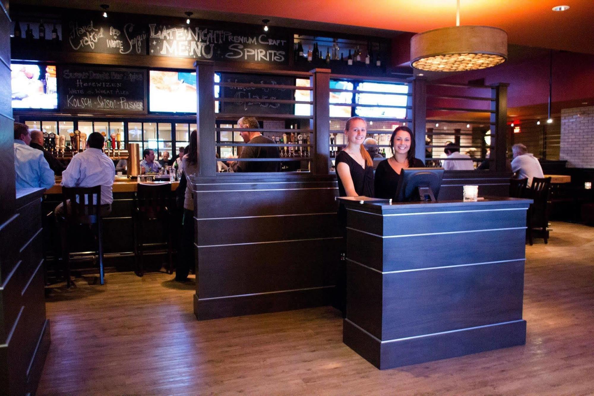 Best Western Plus Waltham Boston Bagian luar foto