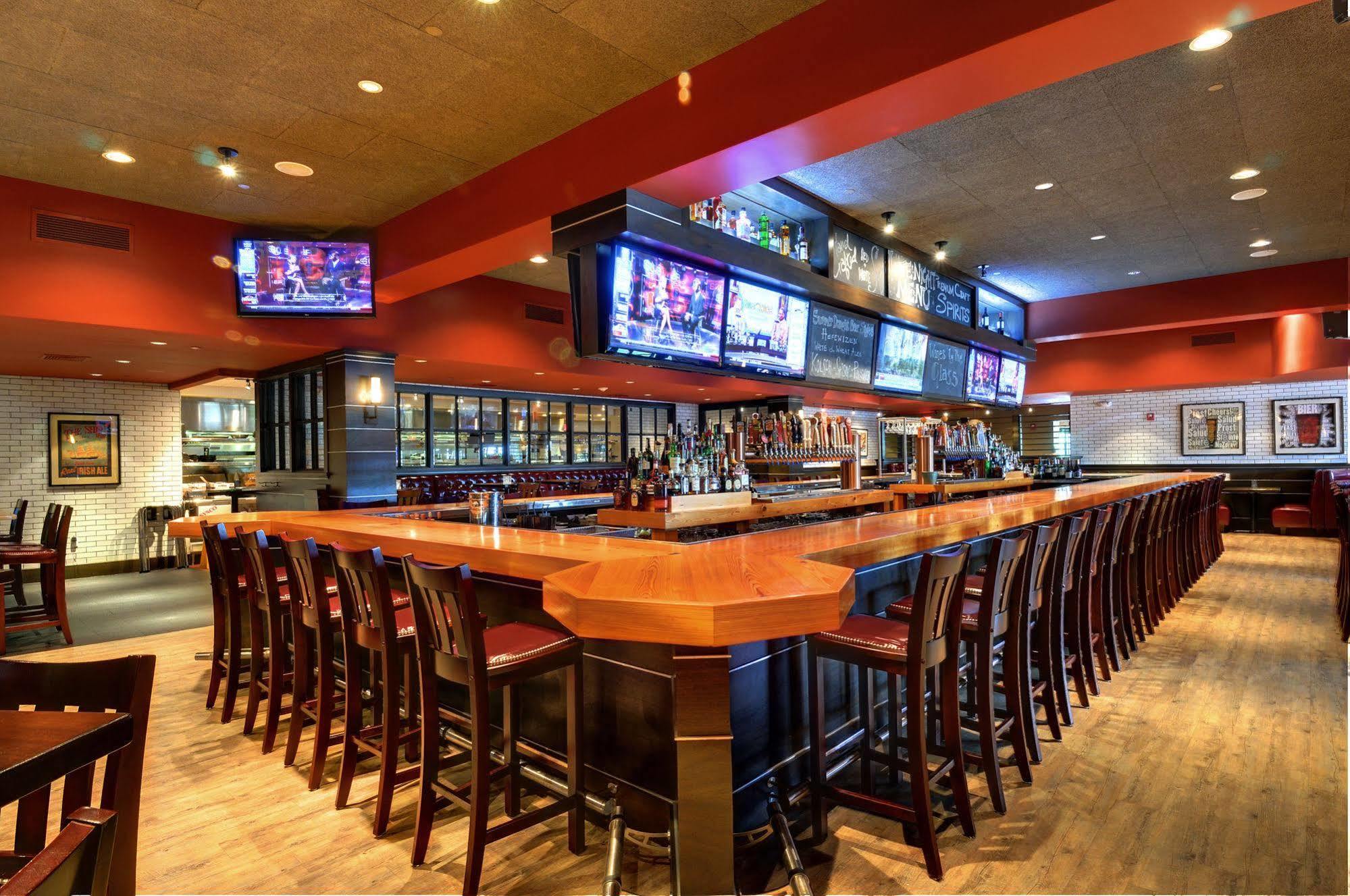 Best Western Plus Waltham Boston Bagian luar foto